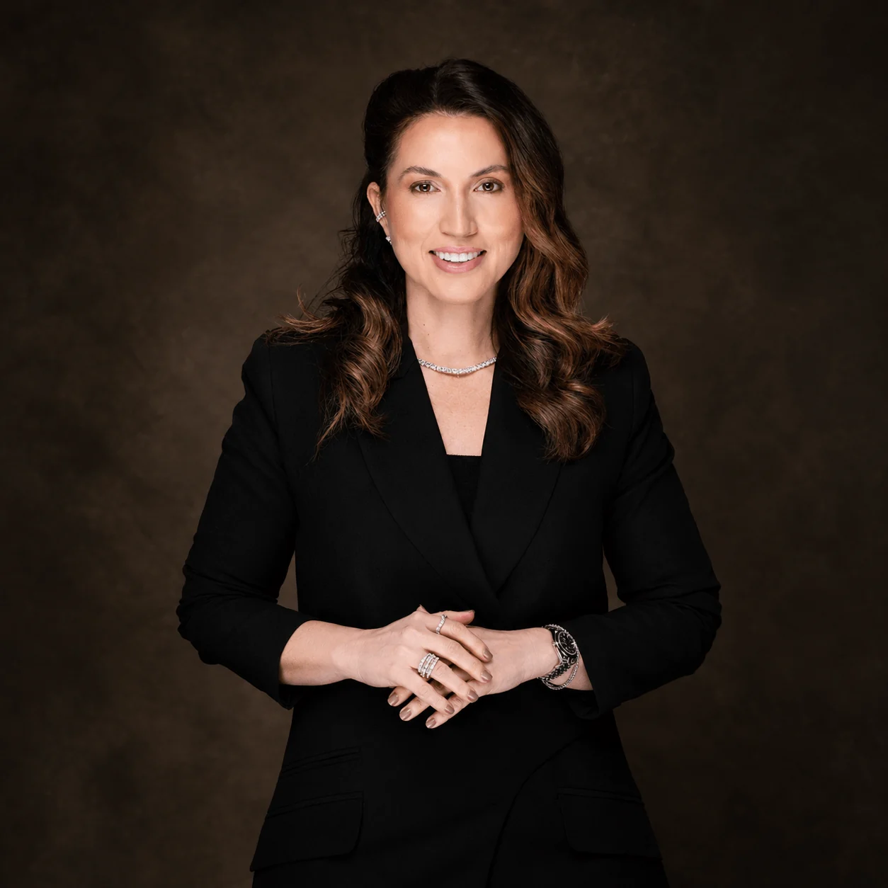 Vanessa Goltzman de blazer preto